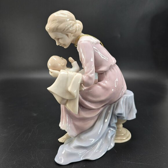 Porcelain Figurine Mother Holding Baby In Pink Dress Valencia NWT JJ3904 - Picture 4 of 12